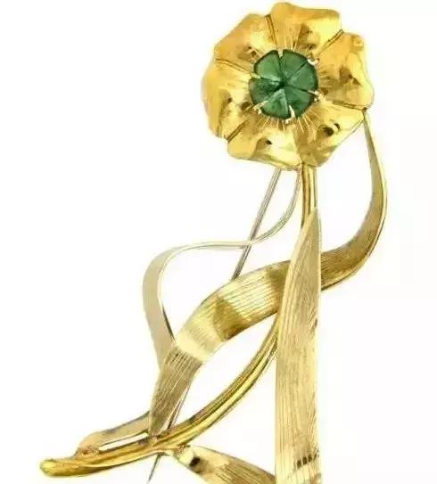 女性适合收藏什么珠宝,女性必备的10件珠宝