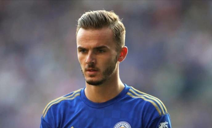 球星发型排行,c罗大背头发型