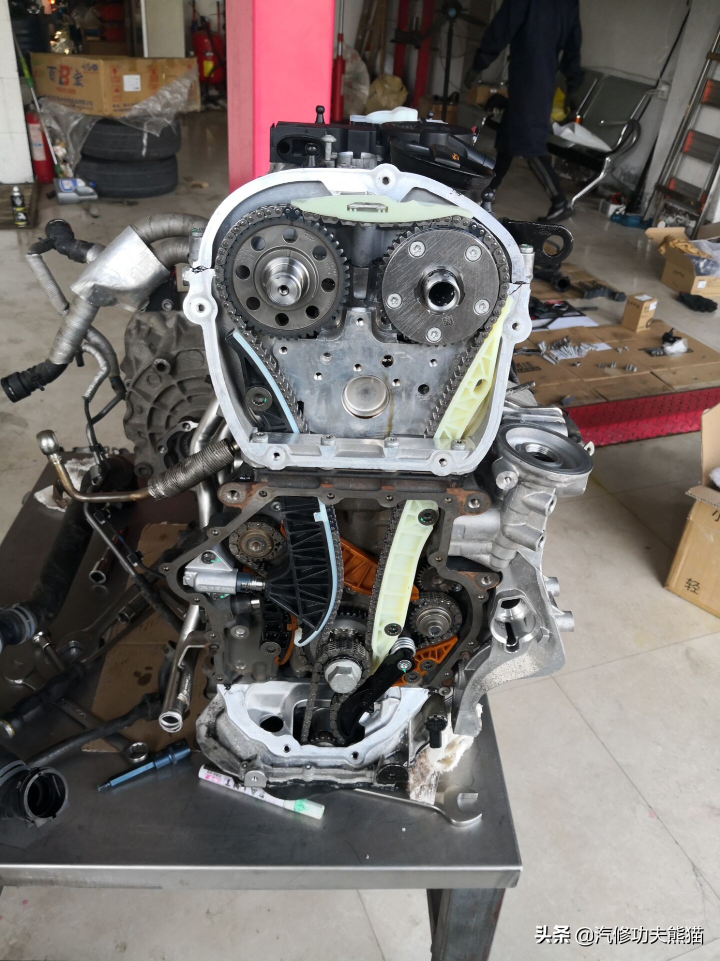 大众夏朗烧机油用什么燃油宝,2012款夏朗2.0t烧机油怎么处理