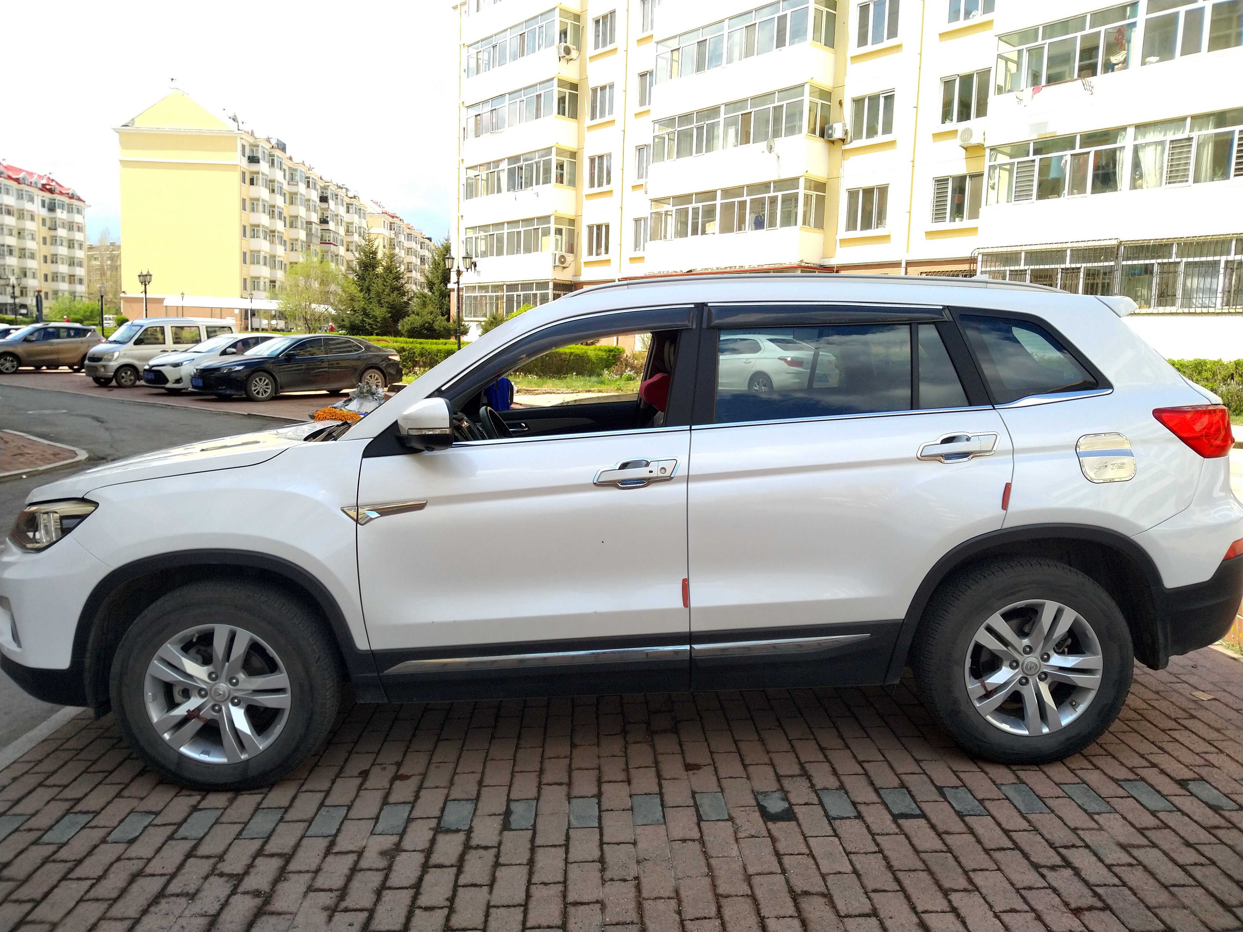 轿车漆面保护镀膜价格,全车漆面镀膜要多少钱