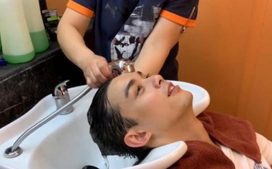 吴磊洗头发视频完整版,吴磊5元洗头完整版