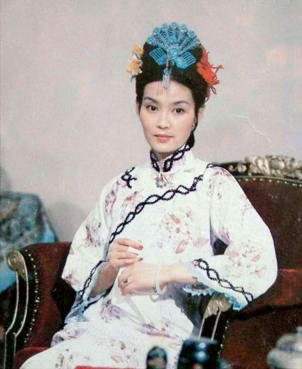 清朝二十八位皇后的影视形象,清朝皇帝皇后古装写真