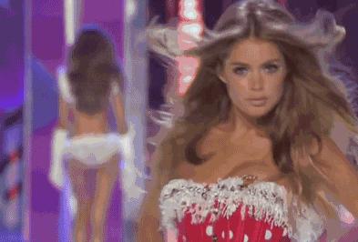 维密秀时尚,维密秀场超模燃爆全场