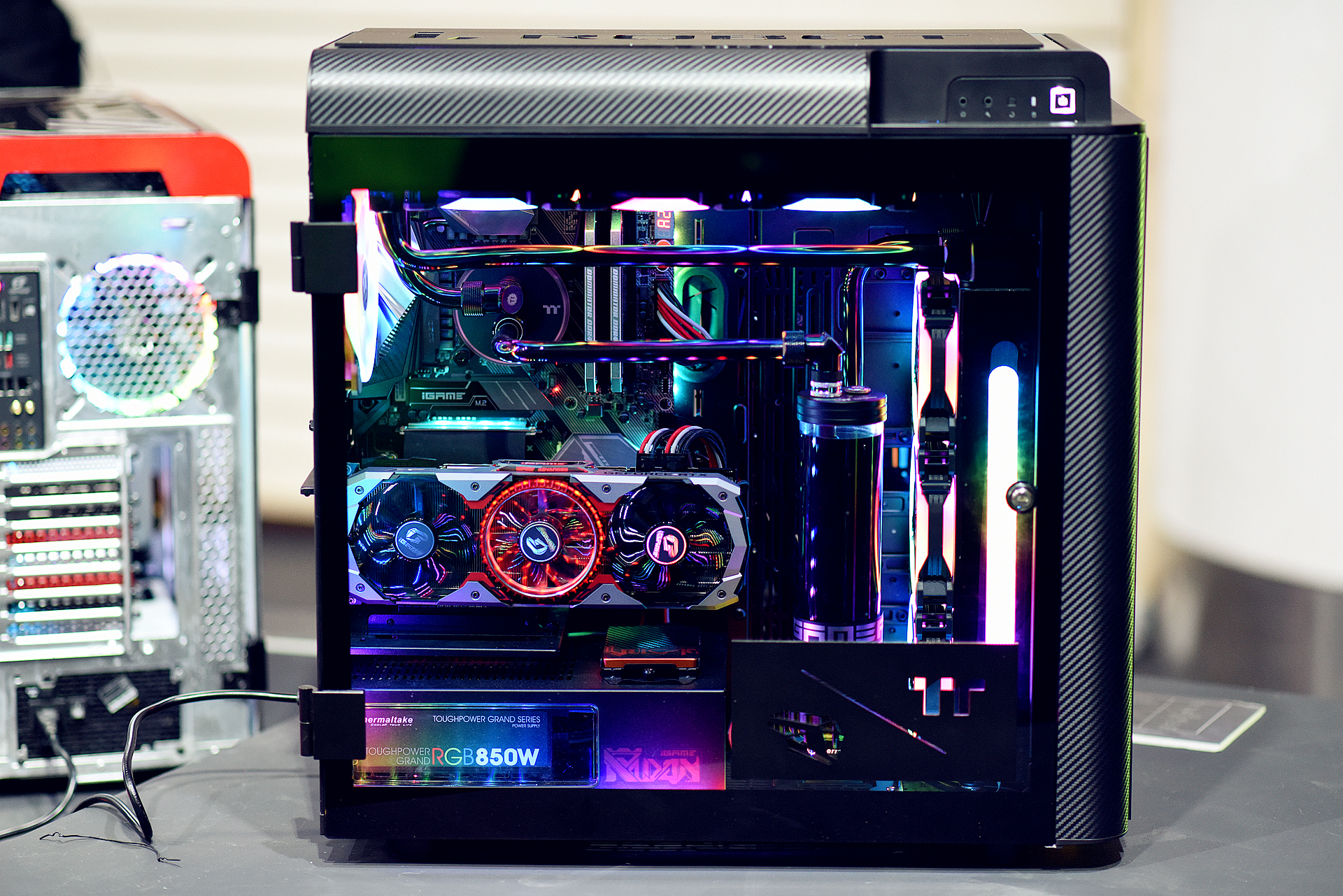 CGU2018电竞盛典燃爆星城长沙,数万人嗨翻湖南会展中心