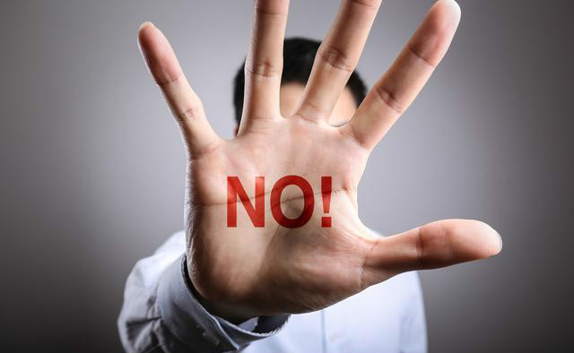 信用卡逾期会往家里寄催收函吗,信用卡逾期了收到了催款函