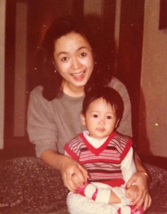 侯佩岑富豪,侯佩岑的婚后