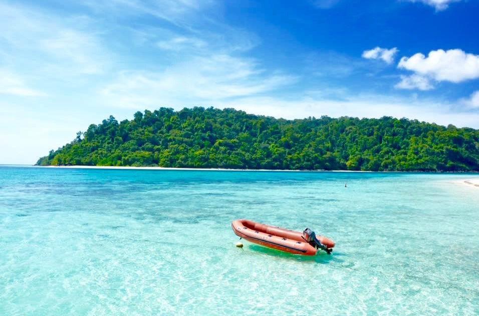 第一次出国推荐普吉岛,第一次出国去泰国还是印尼