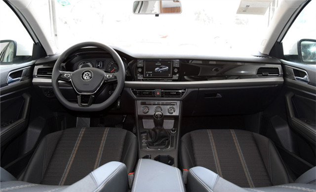 大众朗逸日产轩逸丰田卡罗拉,大众朗逸丰田卡罗拉和轩逸哪个好