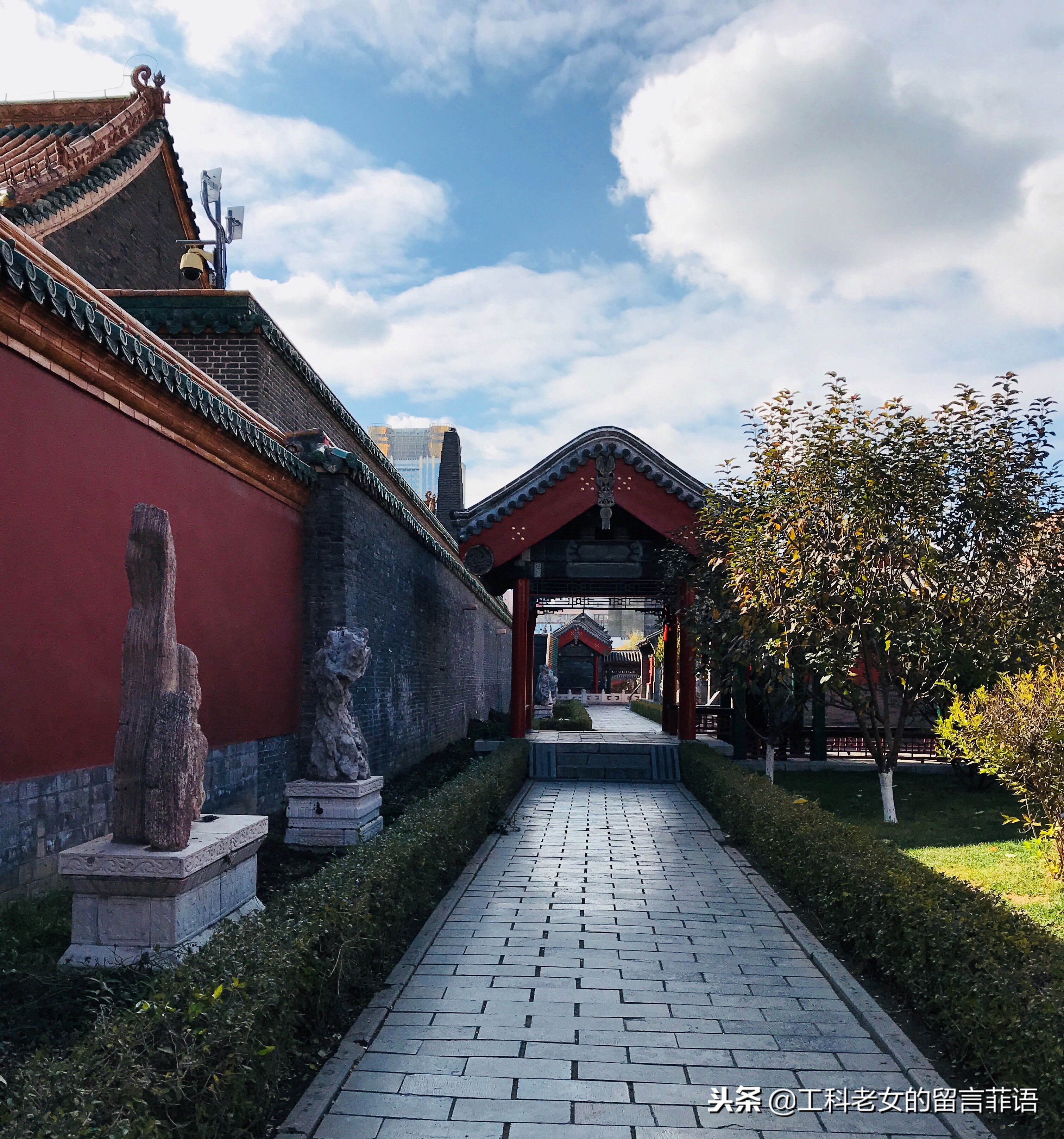 沈阳故宫具有浓厚的满族特色,沈阳故宫人气爆表