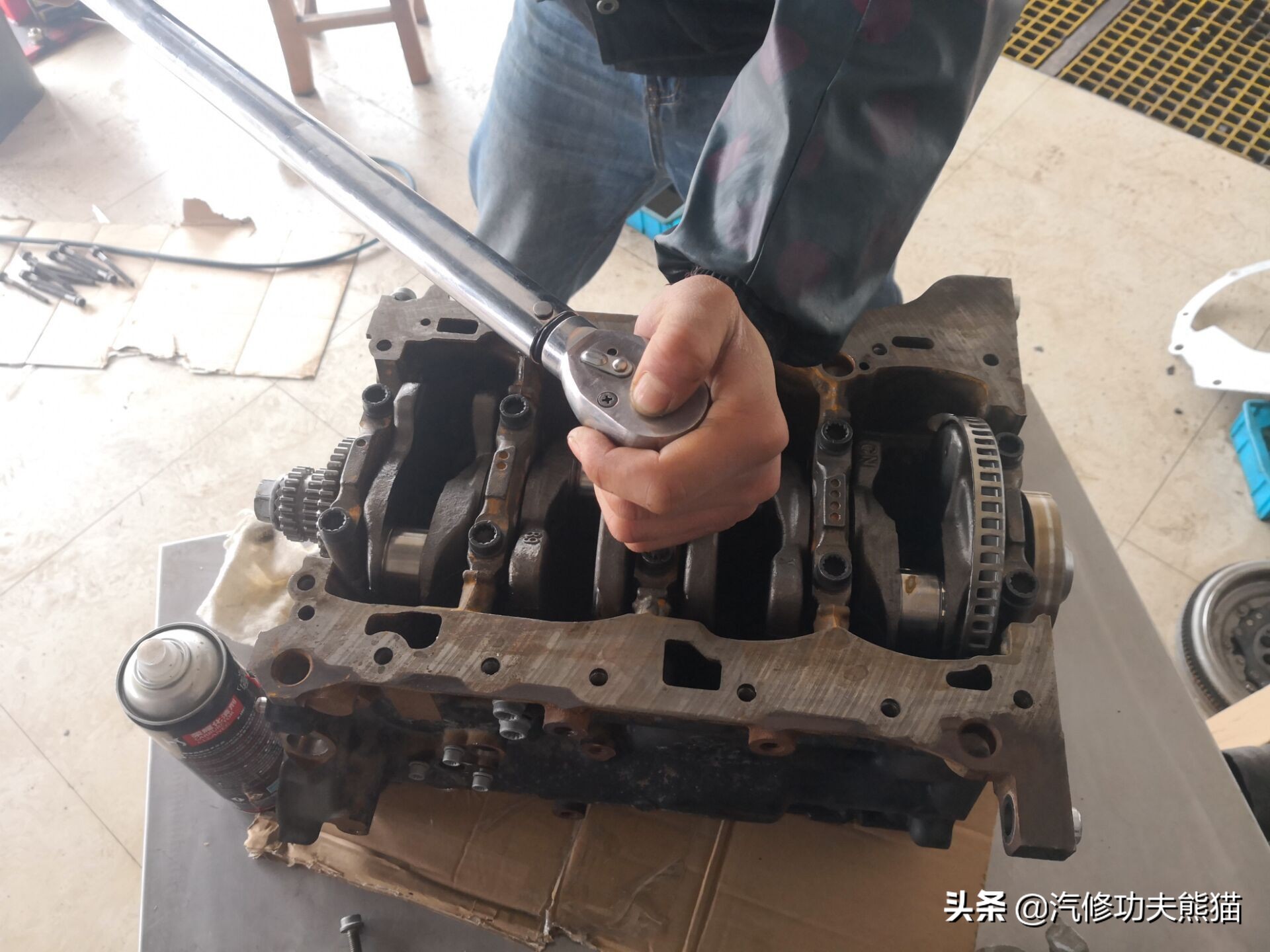 斯柯达野帝1.8t烧机油能解决吗,2014款斯柯达野帝1.8t高配烧机油吗