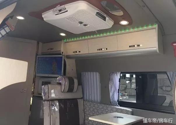 房车推荐10万到20万之间独立厨房,房车大全20万以下五人座