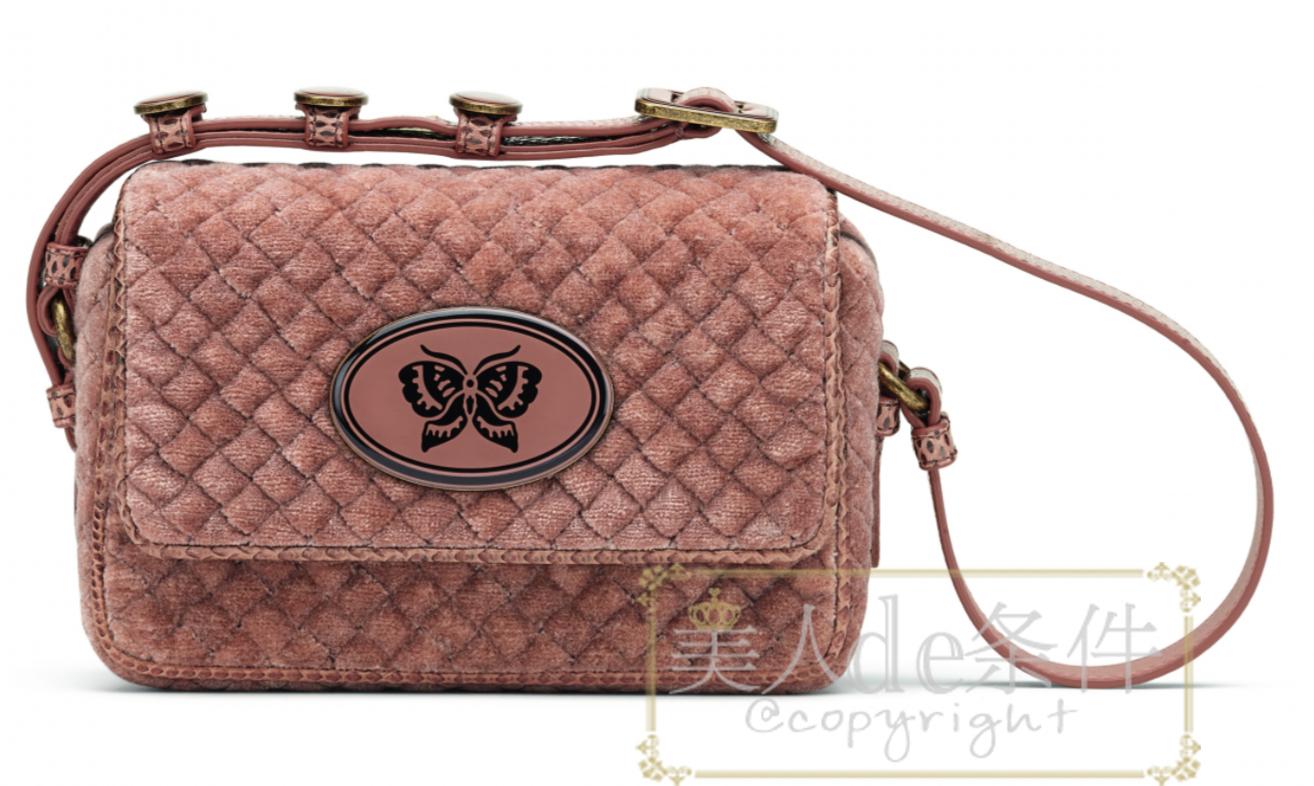 在吗?请收下10个大牌的春款包鞋指南(含尺寸和价格)