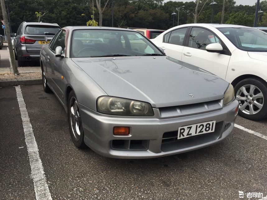 香港街车丰田埃尔法,香港街车视频