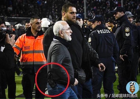 最疯狂的nba老板,希腊联赛惊现疯狂老板