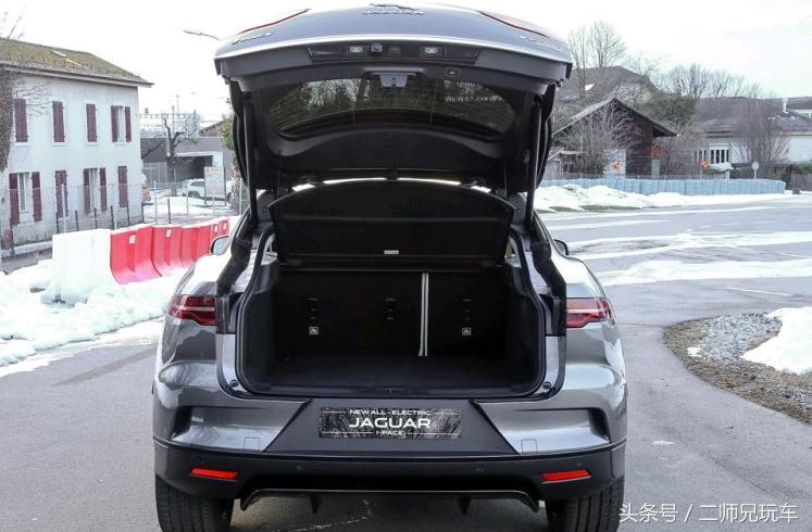 捷豹i-pace可以越野的电动汽车,捷豹i-pace实测续航