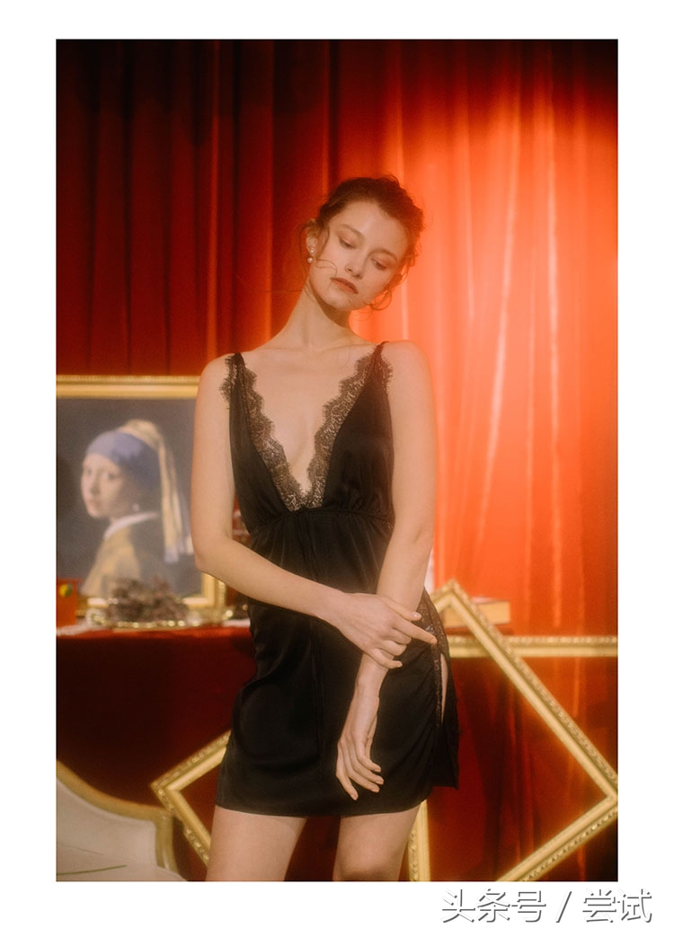 属于你的SexyGirl，懂得内衣的色彩美，魅力诱惑一步到位