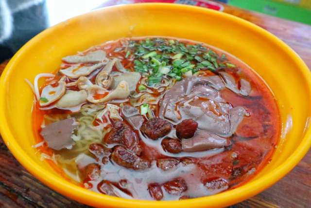 在贵阳花果园的上班族们，看了这篇文章，你确定还要点外卖？