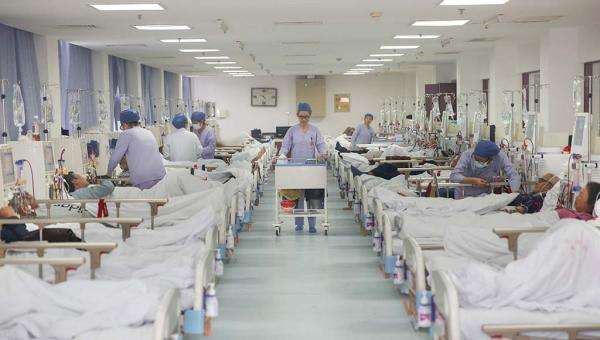 河南省人民医院和郑大一附院谁好,为什么说郑大是亚洲最大的医院