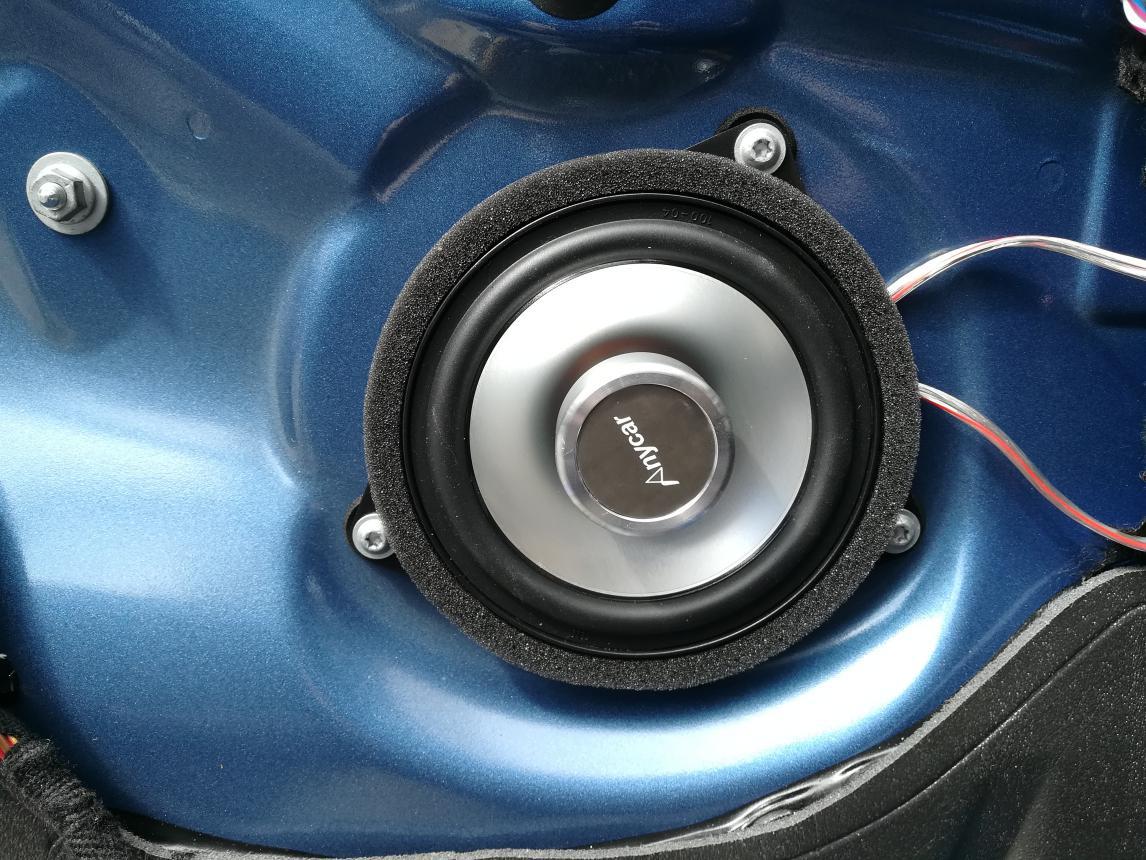 宝马3系车主音响效果,宝马3系音响哈曼卡顿