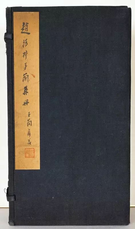 皇阿玛”张铁林”豪宅曝光，一屋子的收藏品究竟价值几何？