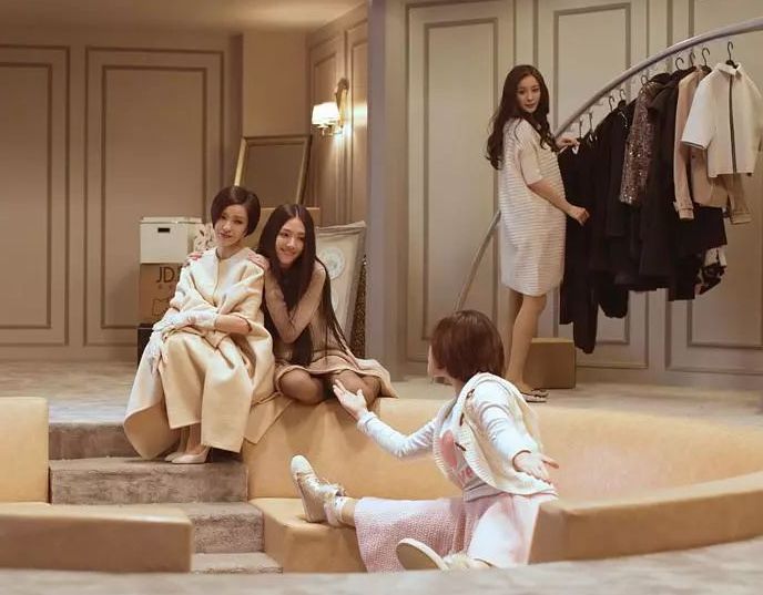 怎样辨别化妆品的真假视频教程,名牌化妆品教学视频