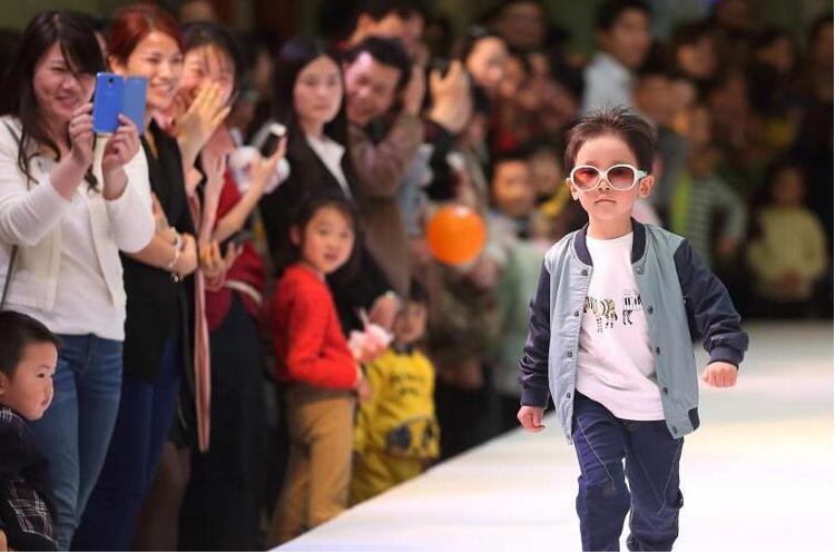 创业加盟童装店怎么选,加盟童装店0元加盟里面哪些套路