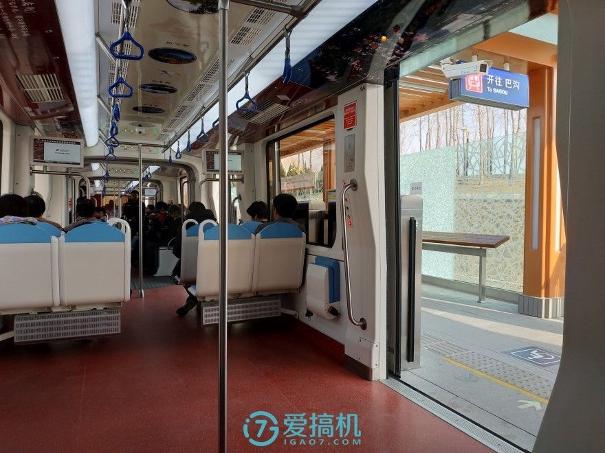 钦定国产最强千元神机！红米Note5首发上手体验：完全OK！