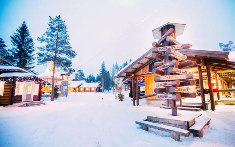 第一次出国去芬兰,带一本书去巴黎出版社