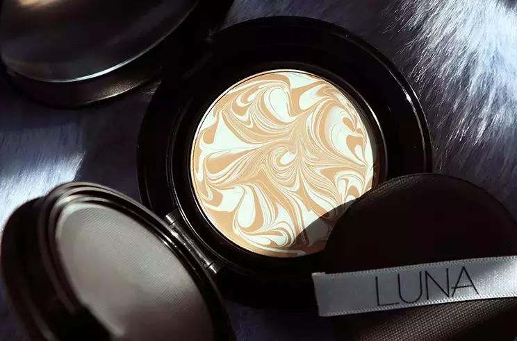 粉底推荐适合混合皮,油皮混油皮认准这几款粉底液