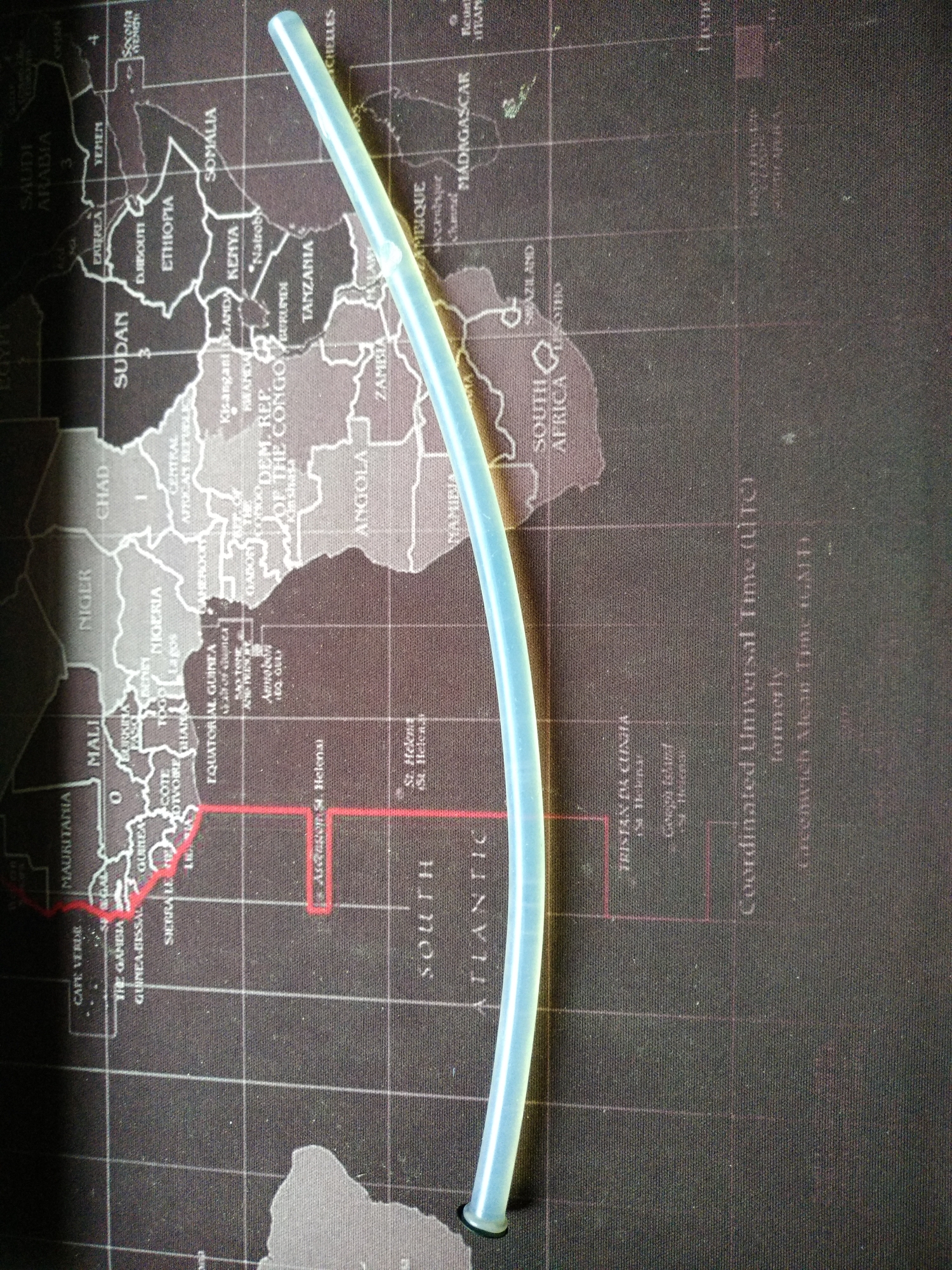 手机摄像头镜片碎了如何修复,手机摄像头玻璃镜片刮花了怎么办