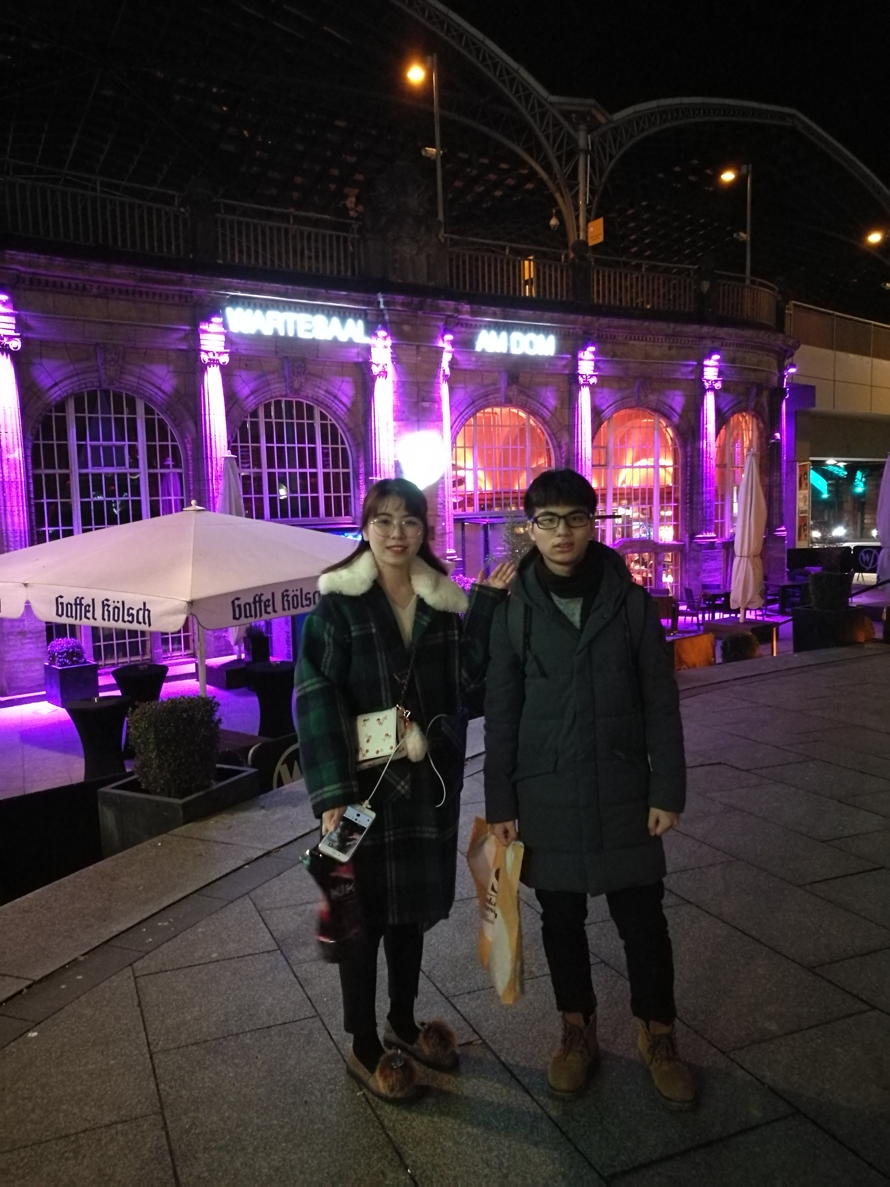 出国旅游很花钱吗,出国旅游并不贵