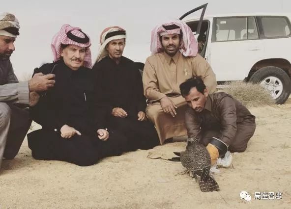 卡塔尔为了救王子，花费10亿美金，还导致126名无辜平民遇难……