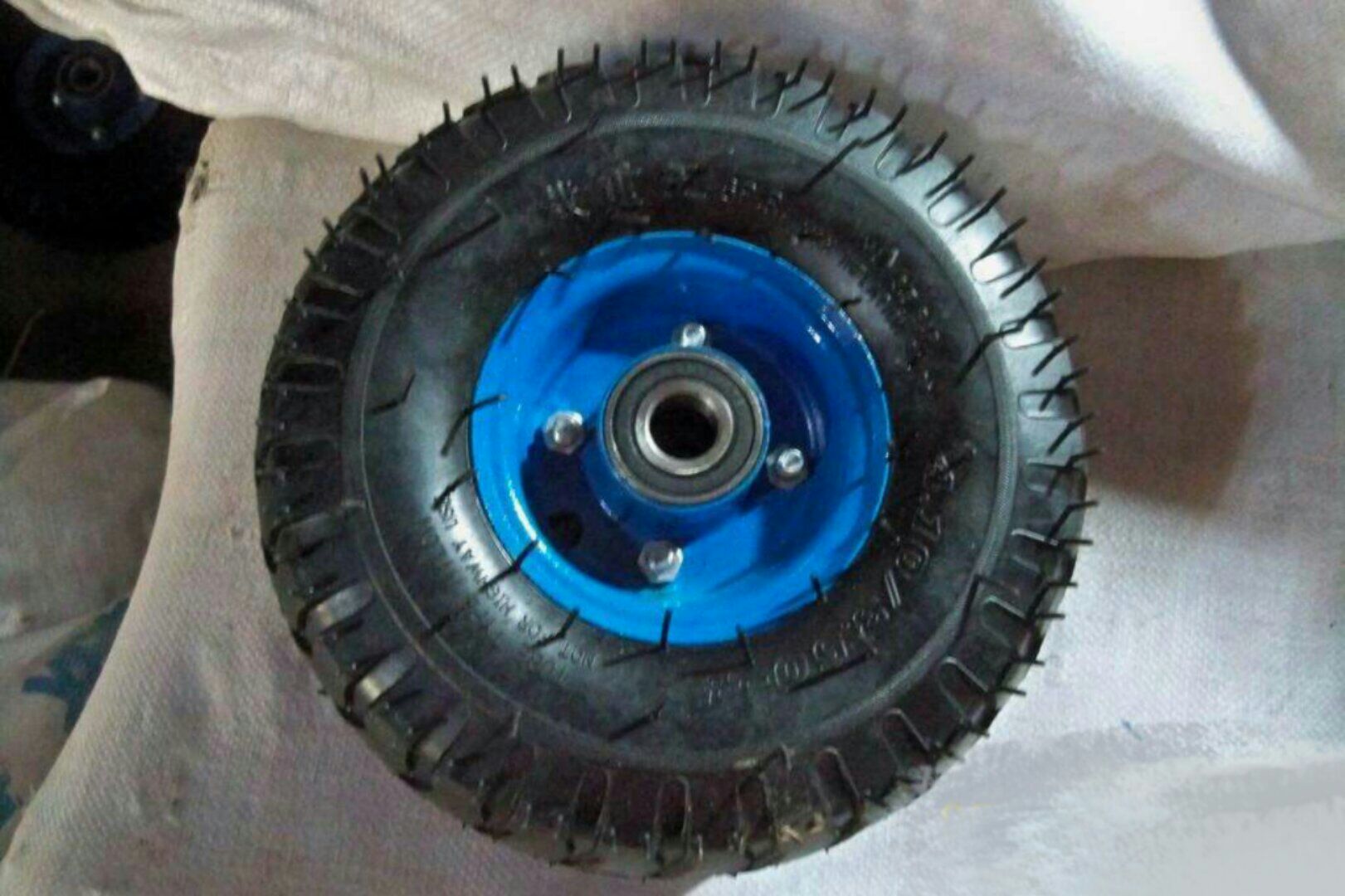 儿童玩具电动汽车怎么选,二手电动汽车如何选购