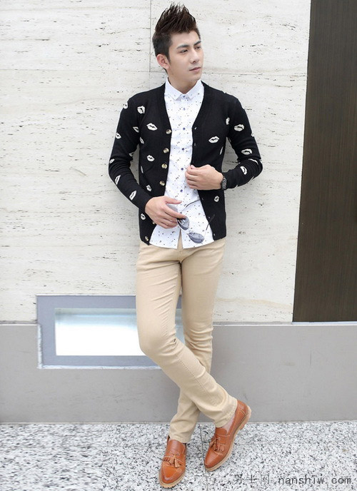 男士春季休闲装搭配图,长头发男生春季穿衣搭配