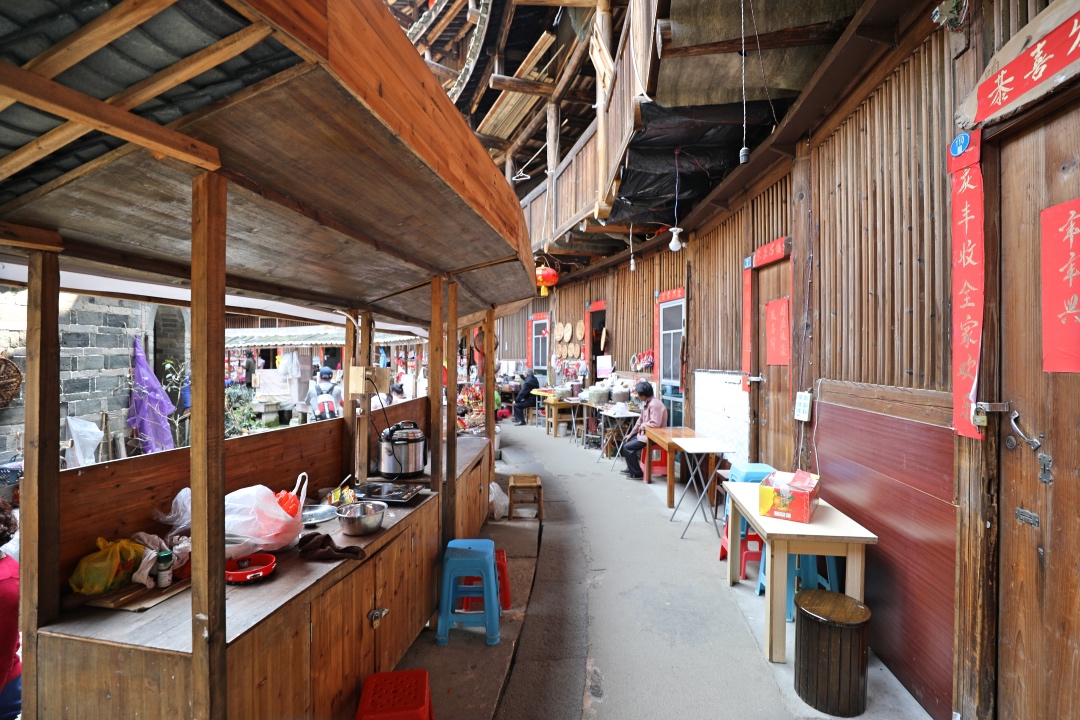 导游讲解漳州南靖土楼怀远楼视频,南靖土楼和云水谣怀远楼