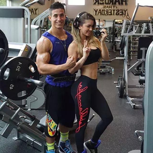 女生新手减脂健身一周训练计划,一周减脂训练计划食谱