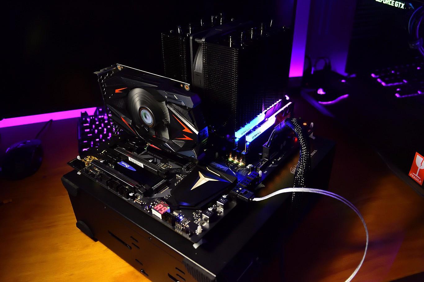 ryzen32200g加独显好不好,核显和独显打绝地求生