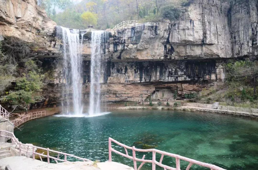 中国十大绝壁攀岩,国内悬崖攀岩景区排名榜