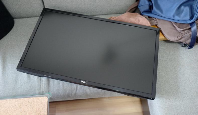 戴尔32寸4ku3219q显示器开箱评测,戴尔4k显示器s2722qc评测