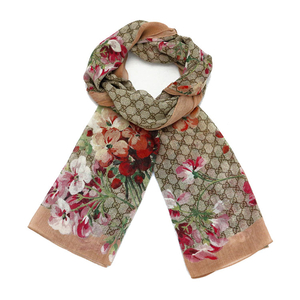 长条形丝巾十种系法春天,长丝巾春天的各种系法