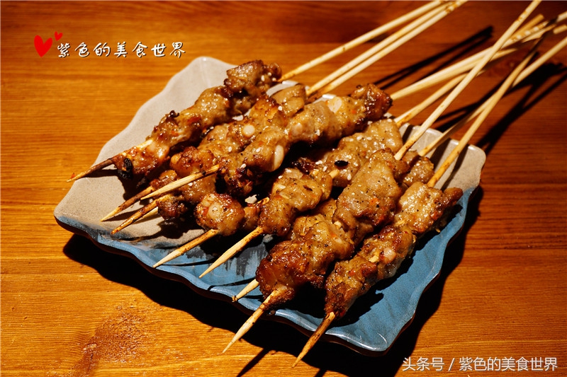 美味“烧”不尽，佳肴“烤”不完的冰城串吧！