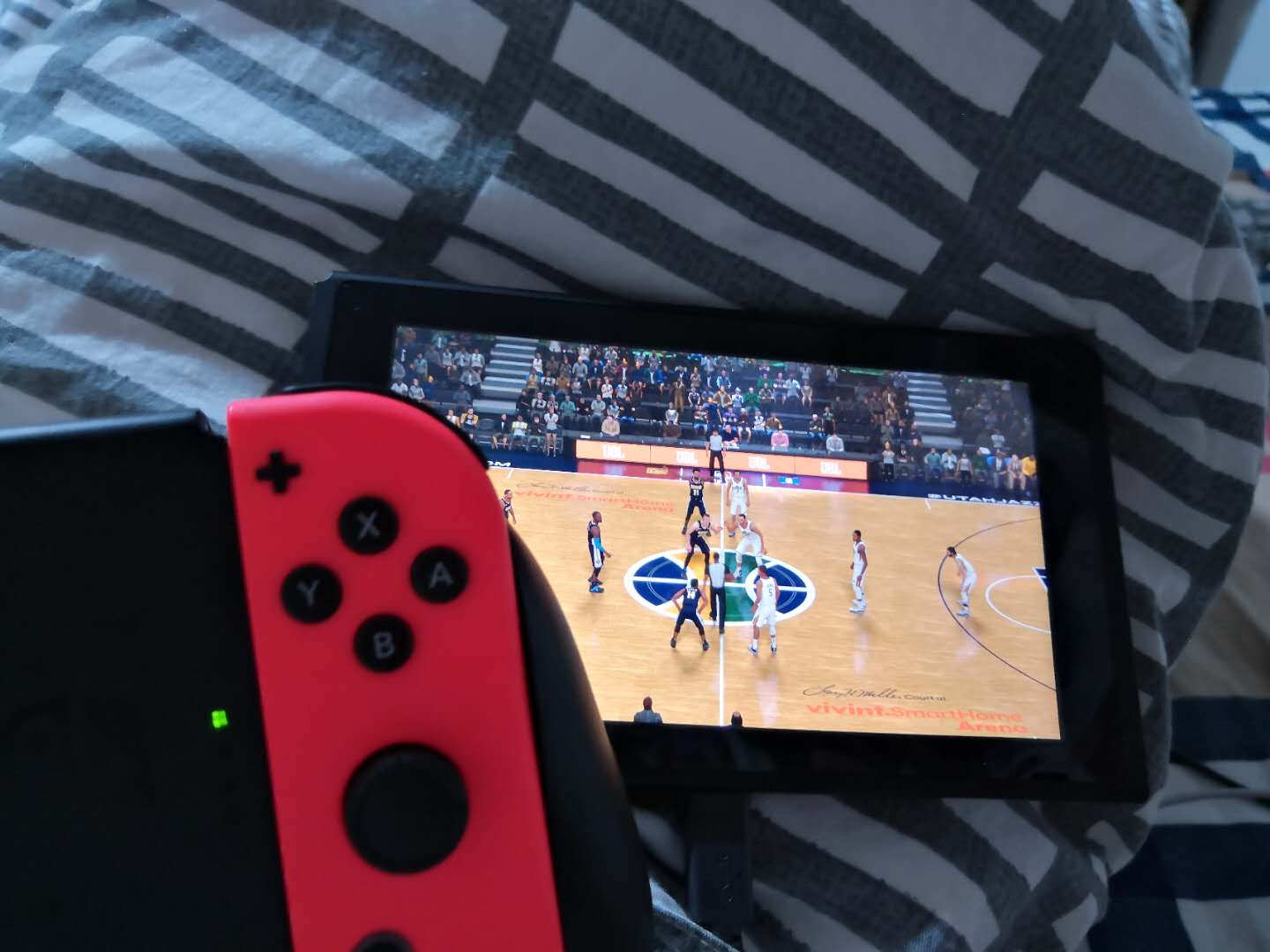 switch2k18只能一个人玩吗,switch2k18值得入手吗
