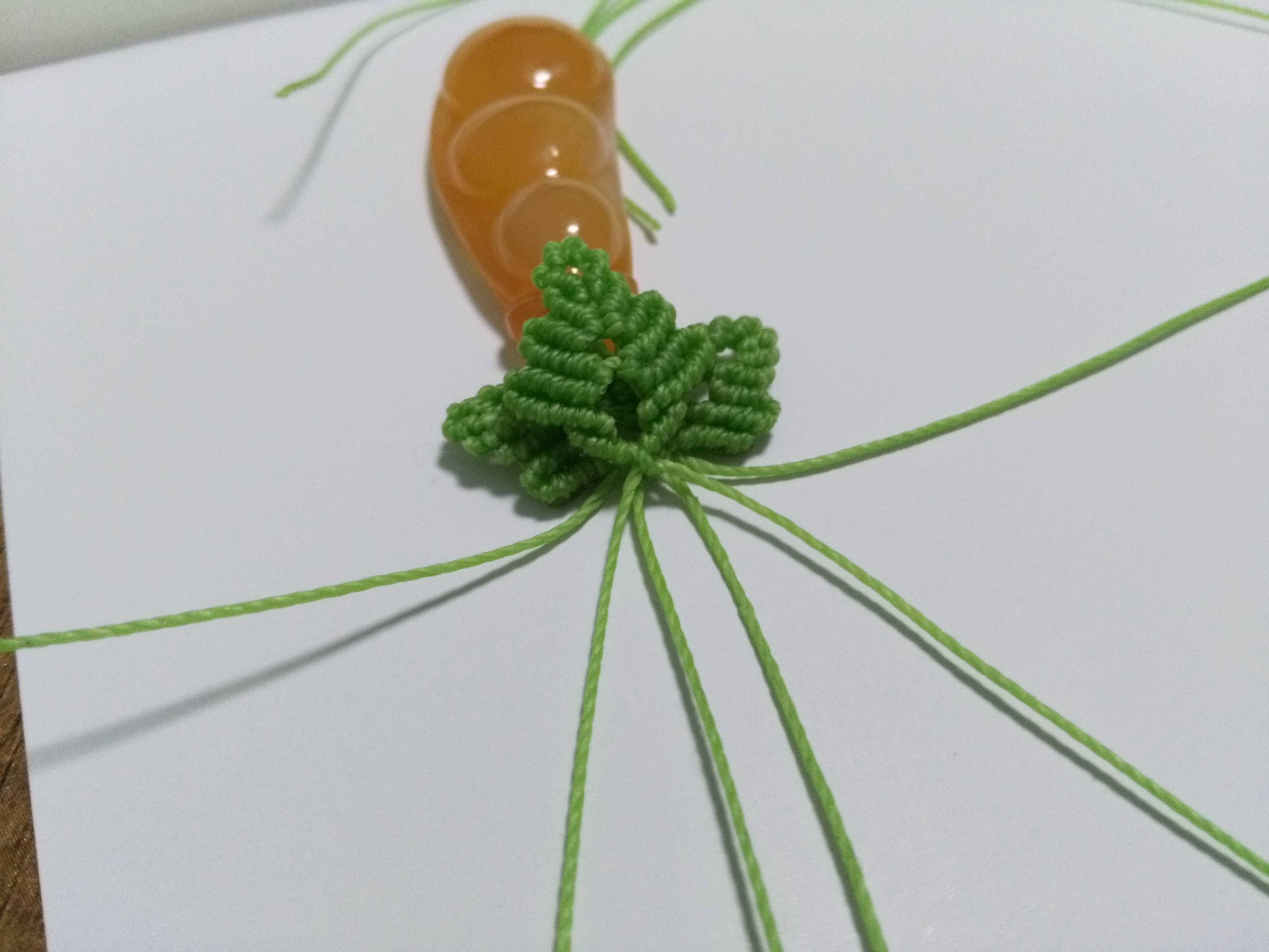 玛瑙豆子编手机吊坠法教程,玉豌豆吊坠怎么编绳