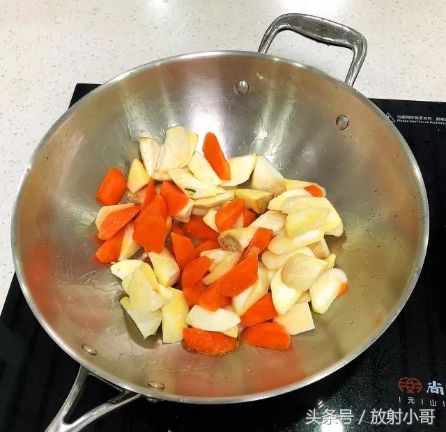 蚝油杏鲍菇不辣不放肉,比肉还香的孜然杏鲍菇