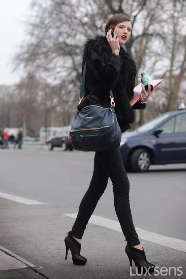 纪梵希包包鞋子哪个国家买最便宜,想买纪梵希口红不知道买哪款