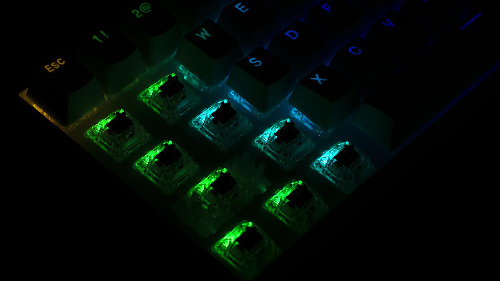 cherry键盘红轴推荐,cherry键盘红轴是最好的吗