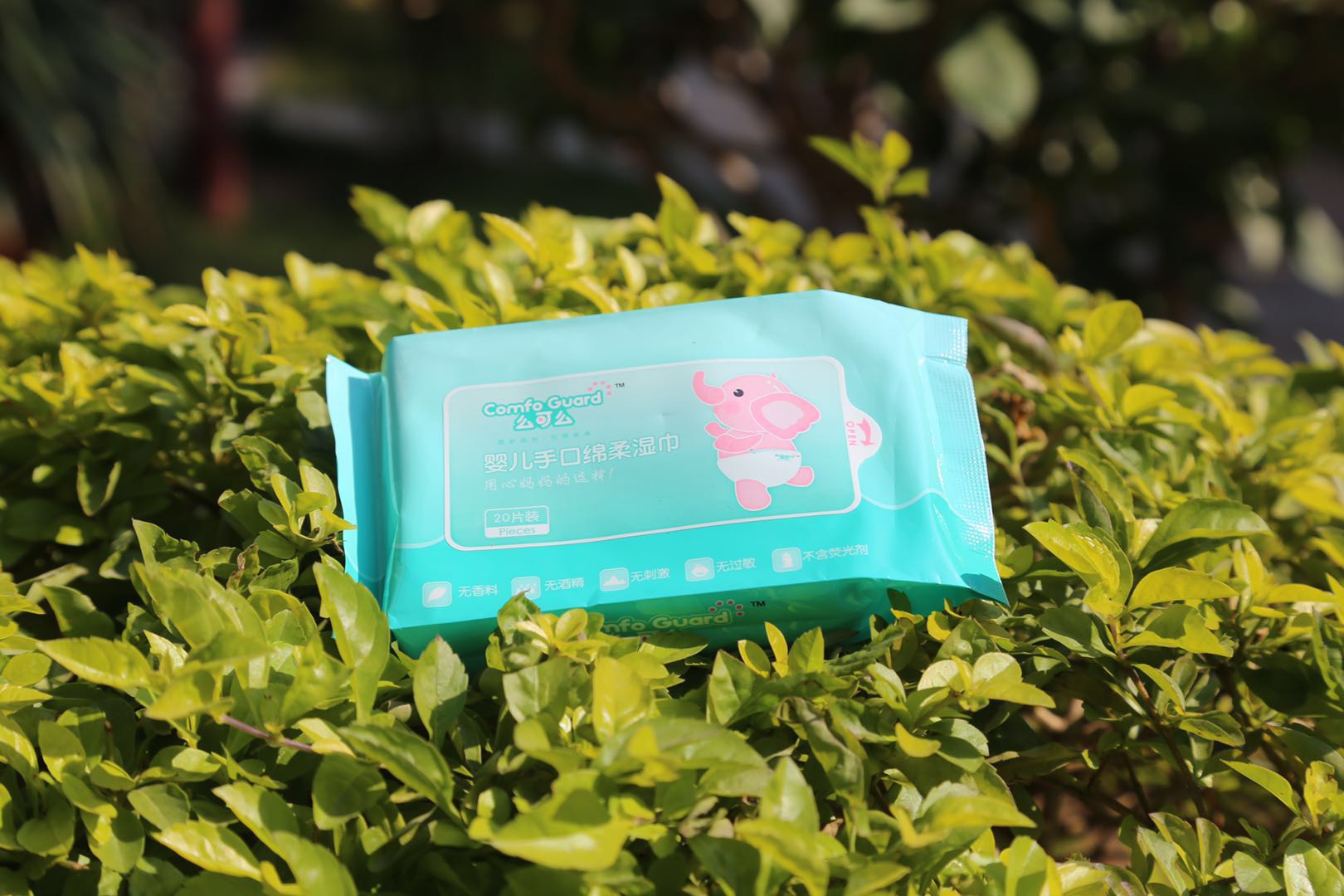 宝宝拍了嗝还吐奶是什么原因,宝宝吐奶的原因及解决办法