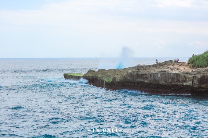 蓝梦岛海上浮台浮潜,蓝梦岛香蕉船滑水道浮潜视频