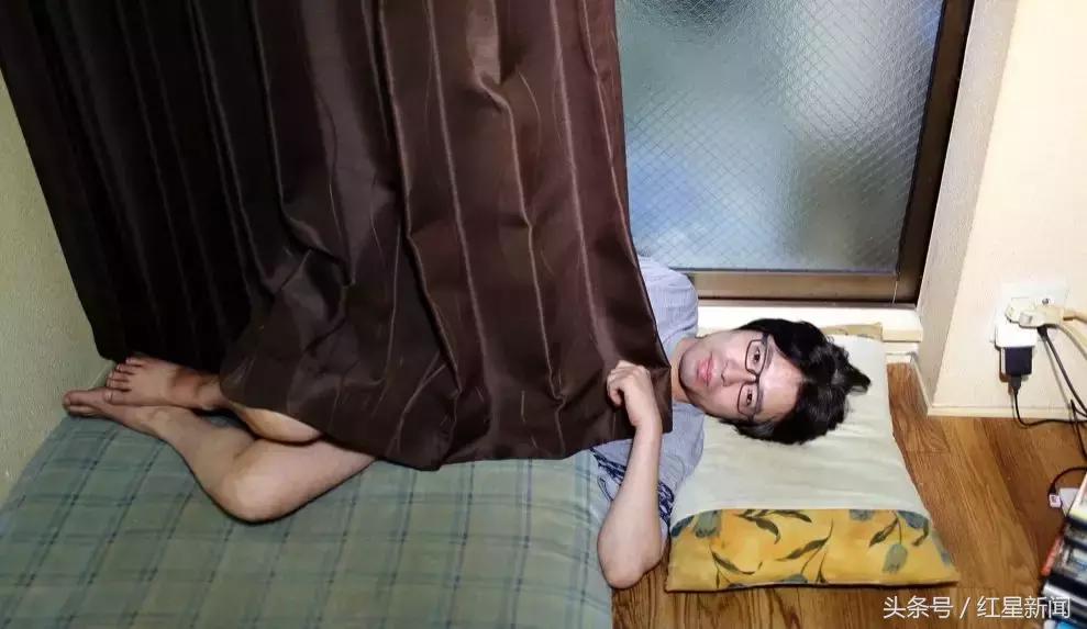 鏃ユ湰6骞翠笉宸ヤ綔鐨勮洶灞呮棌,鏃ユ湰12骞翠笉宸ヤ綔鐨勮洶灞呮棌