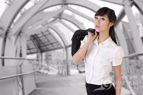 女人肾病是什么原因引起的,女性得了肾病怎么治疗